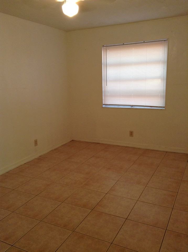 1730 Washington Street - Photo 2 of 20