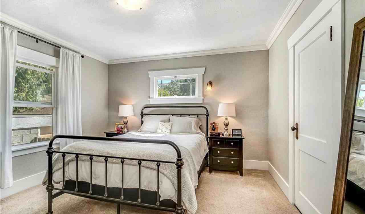 4307 N 25th St - Photo 6 of 7