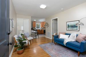 featured image of 433A Northside Dr