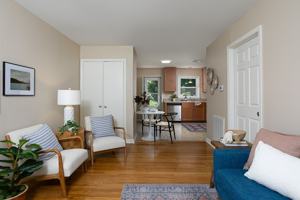 featured image of 433A Northside Dr