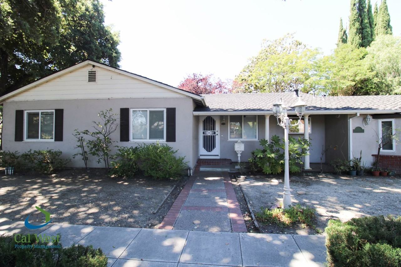 971 Dana Ave - Photo 2 of 27