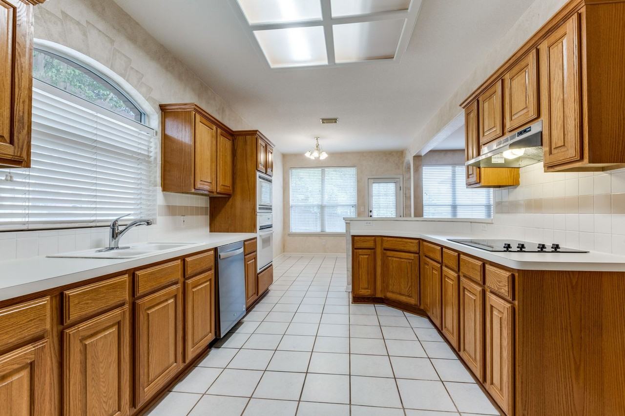 6518 Amber Oak - Photo 5 of 11