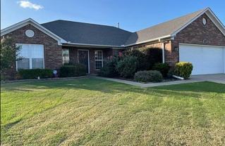 1721 Wysteria Ln - Photo 1 of 1