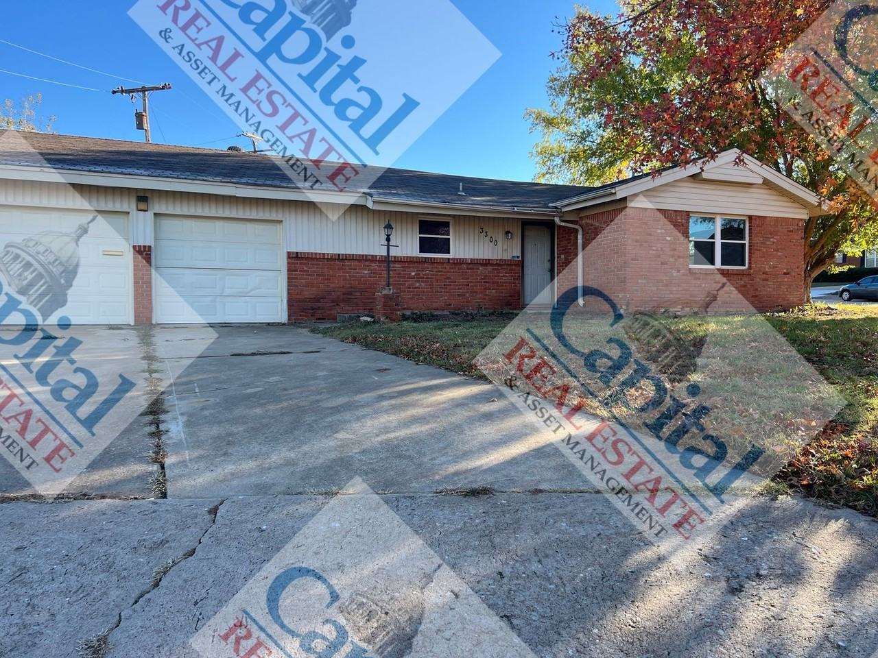 3300 Pleasant Dr - Photo 2 of 34