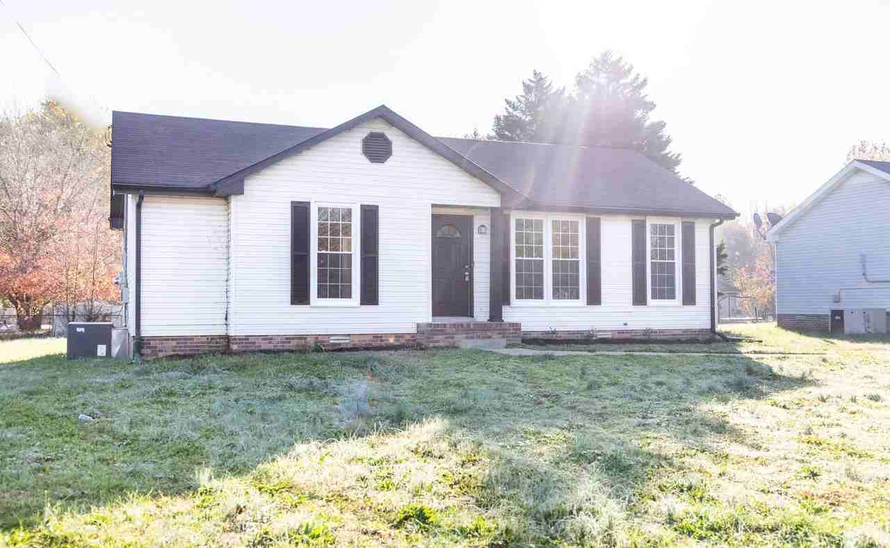 553 Lorie Ln - Photo 3 of 28