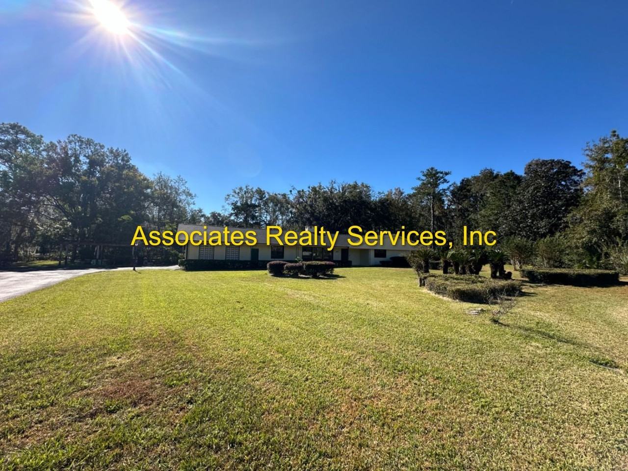 8825 Nw 4th Pl - Photo 5 of 32