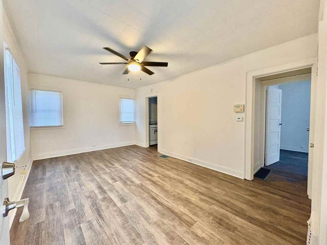614 E Fairview Ave - Photo 4 of 15
