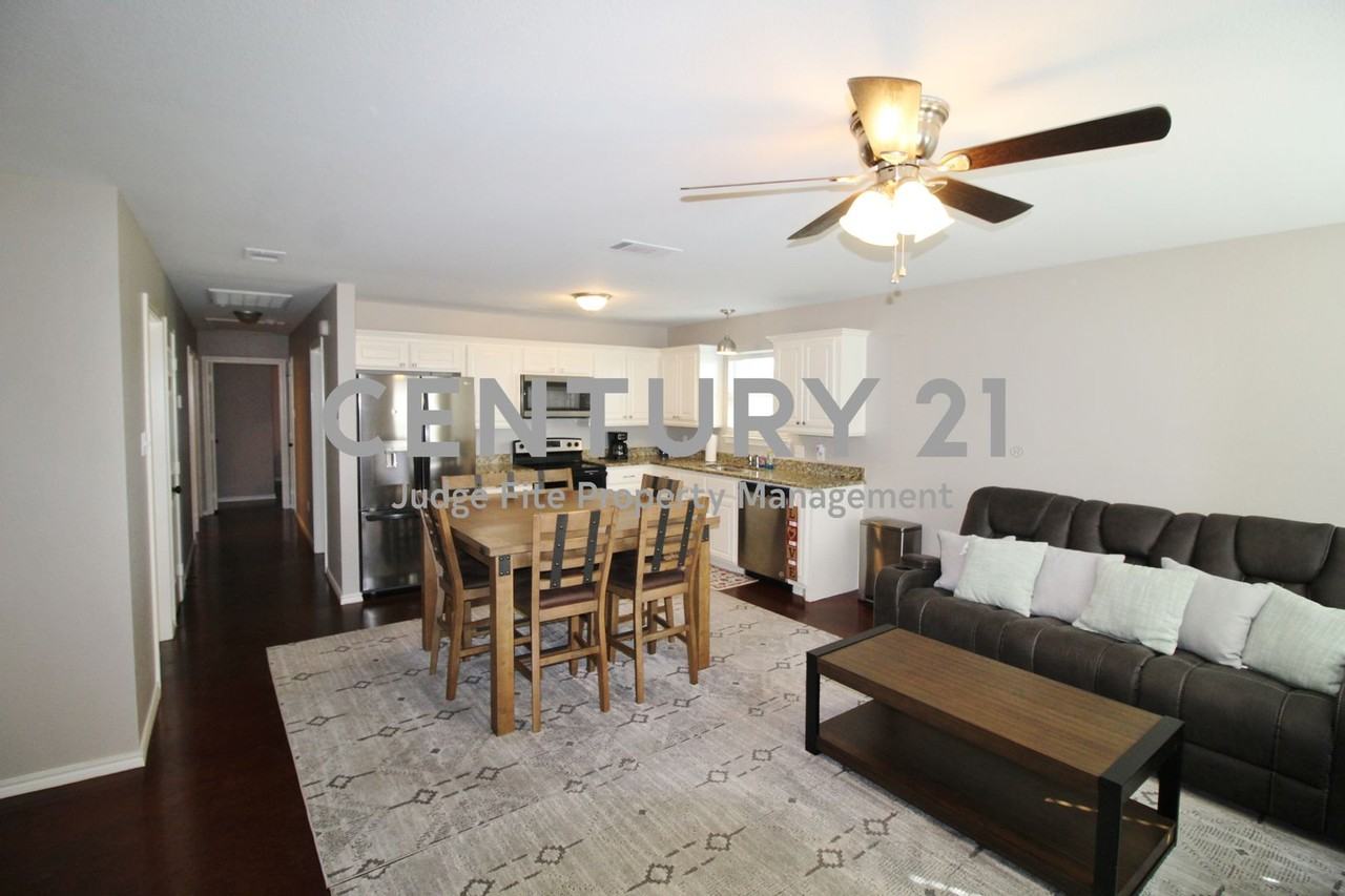 309 E 2nd St - Photo 2 of 11