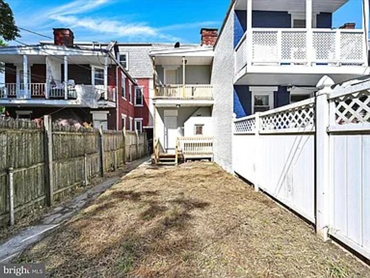 735 S Beaver St - Photo 2 of 25