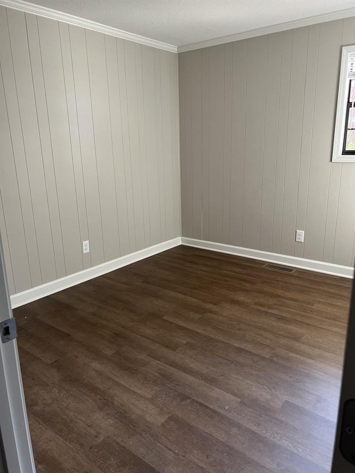 409 Tussey Road - Photo 3 of 7