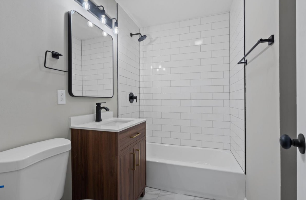 5001 Manchester Ave - Photo 5 of 6