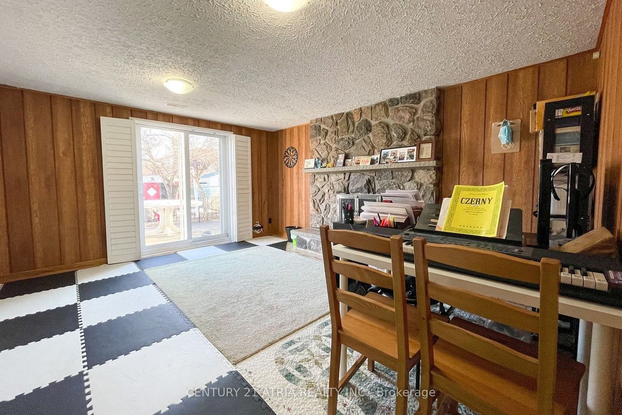 27 Pindar Crescent - Photo 3 of 5