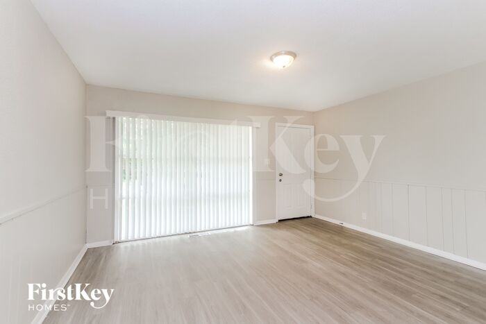6714 Brookhaven Dr - Photo 3 of 16
