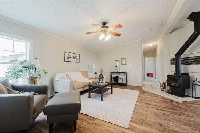 14175 Demmler Rd - Photo 2 of 8