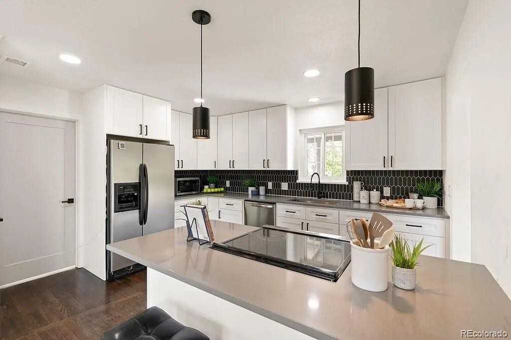 5515 S Boulder Rd - Photo 2 of 11