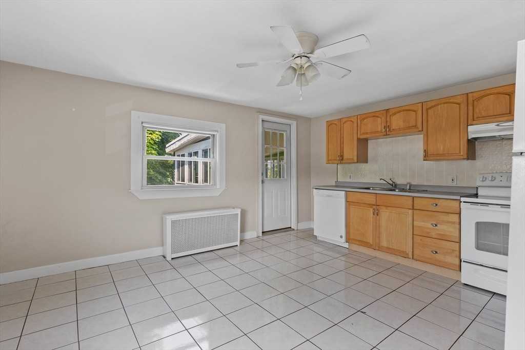 869 Granite St #2 - Photo 2 of 17