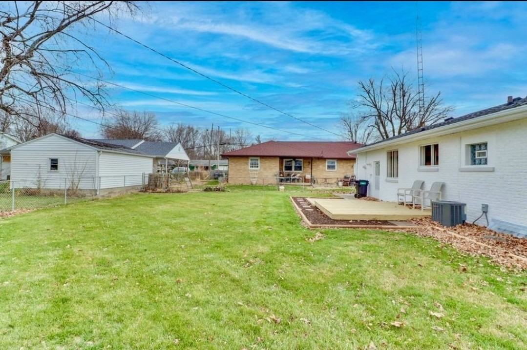 1302 Hovey Ave #NA - Photo 4 of 9