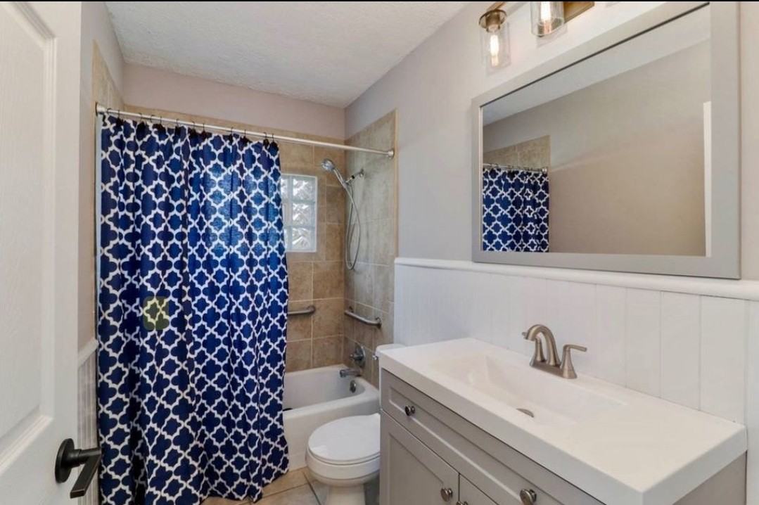 1302 Hovey Ave #NA - Photo 7 of 9