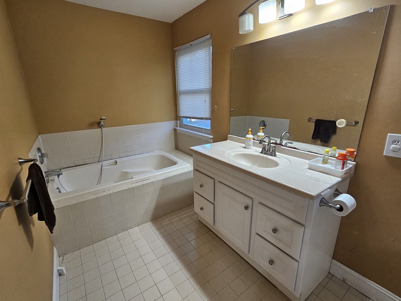 10 Vaccaro Rd #NA - Photo 2 of 30