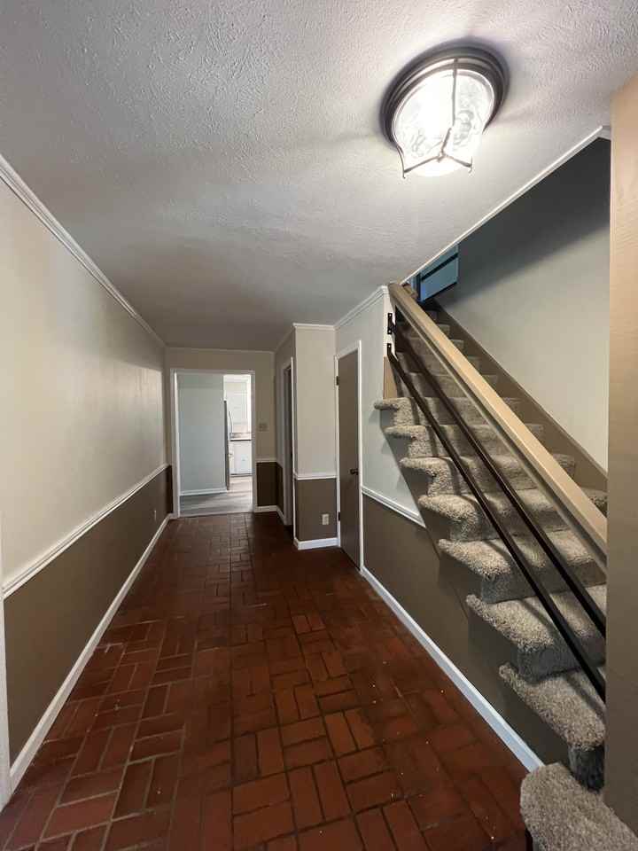 554 Alexandria Hwy #NA - Photo 3 of 24