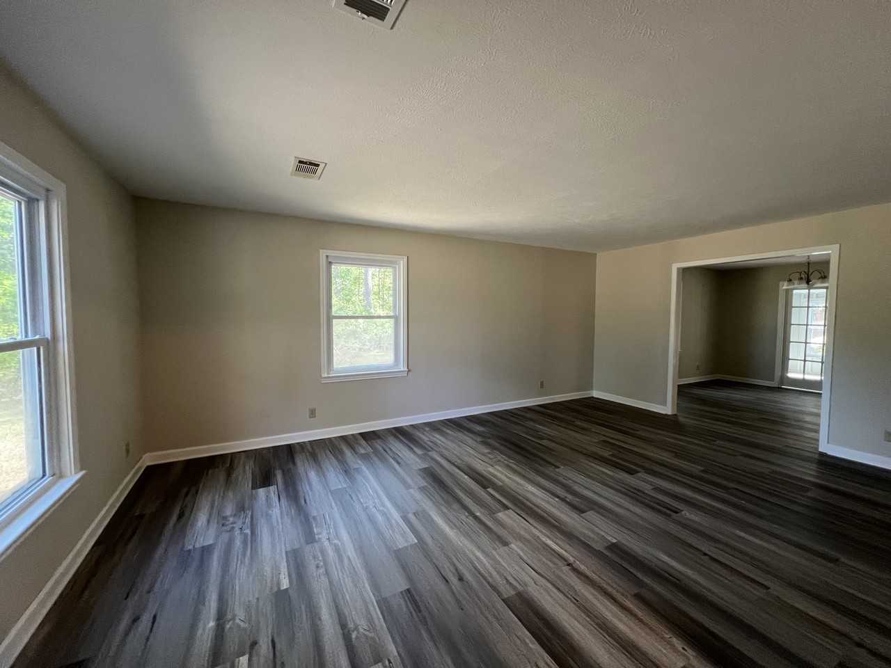 554 Alexandria Hwy #NA - Photo 5 of 24