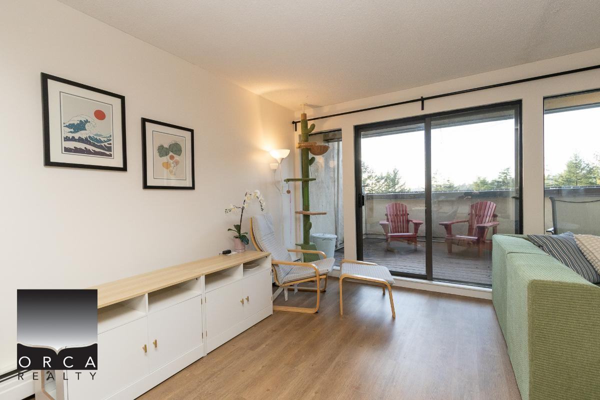 1811 Purcell Way - Photo 2 of 38