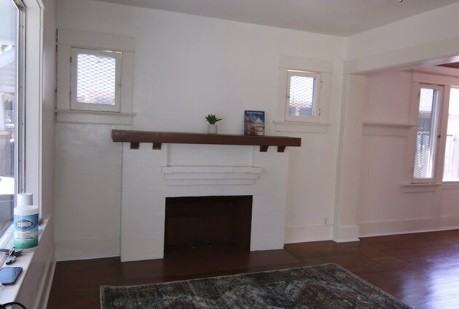 1039 East 50th Street - Photo 3 of 12