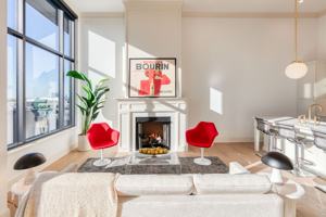 featured image of 35 E Hubbard Ave