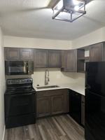 featured image of 285 Robins Rd