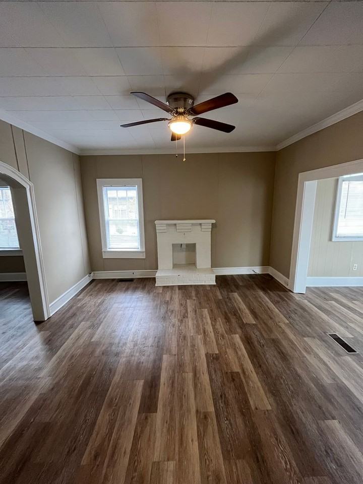 515 7th Ave - Photo 5 of 22