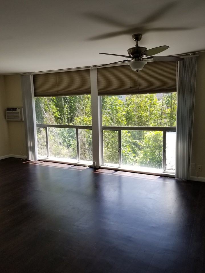 Nightingale Apartments - Photo 6 of 10