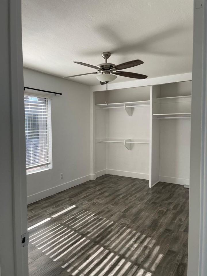 4262 Wilson Ave #9 - Photo 3 of 10