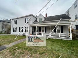 featured image of 68 Lake St