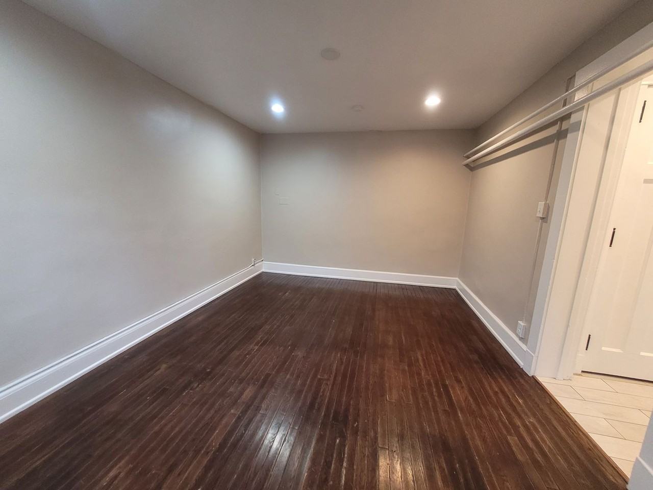 1534 Woodland Ave #B1 - Photo 4 of 28