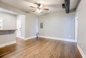 featured image of 105 N 52nd St