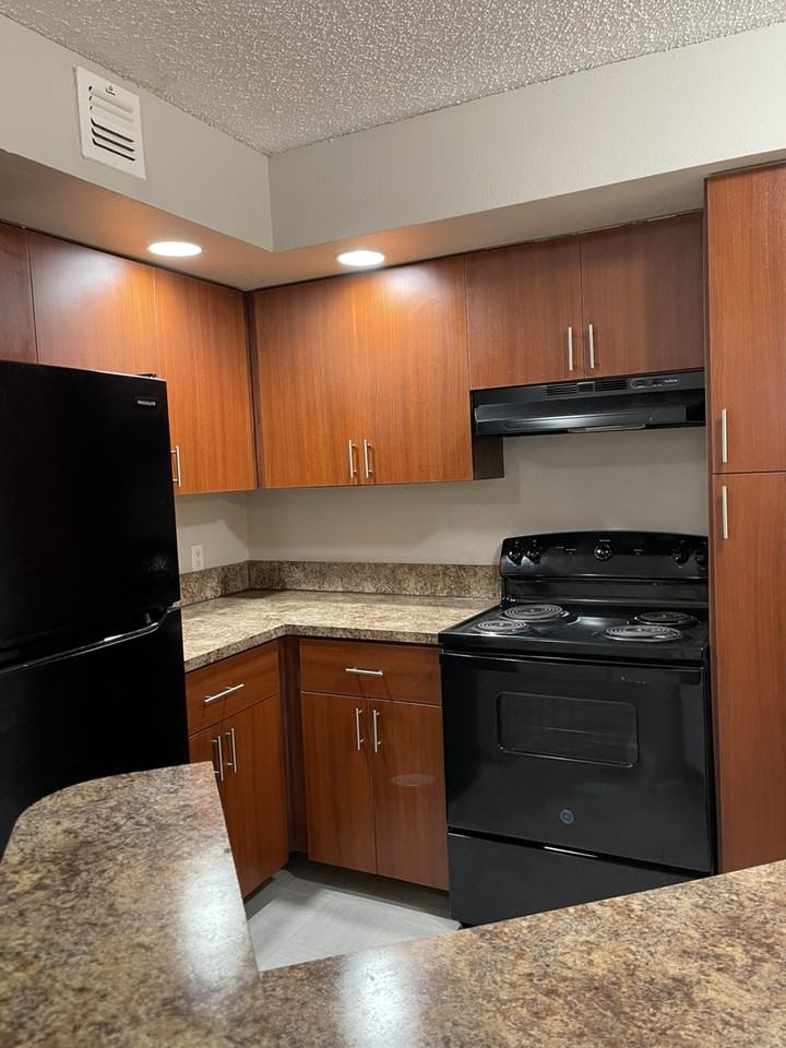 642 Siesta Key Circle #2824 - Photo 2 of 20