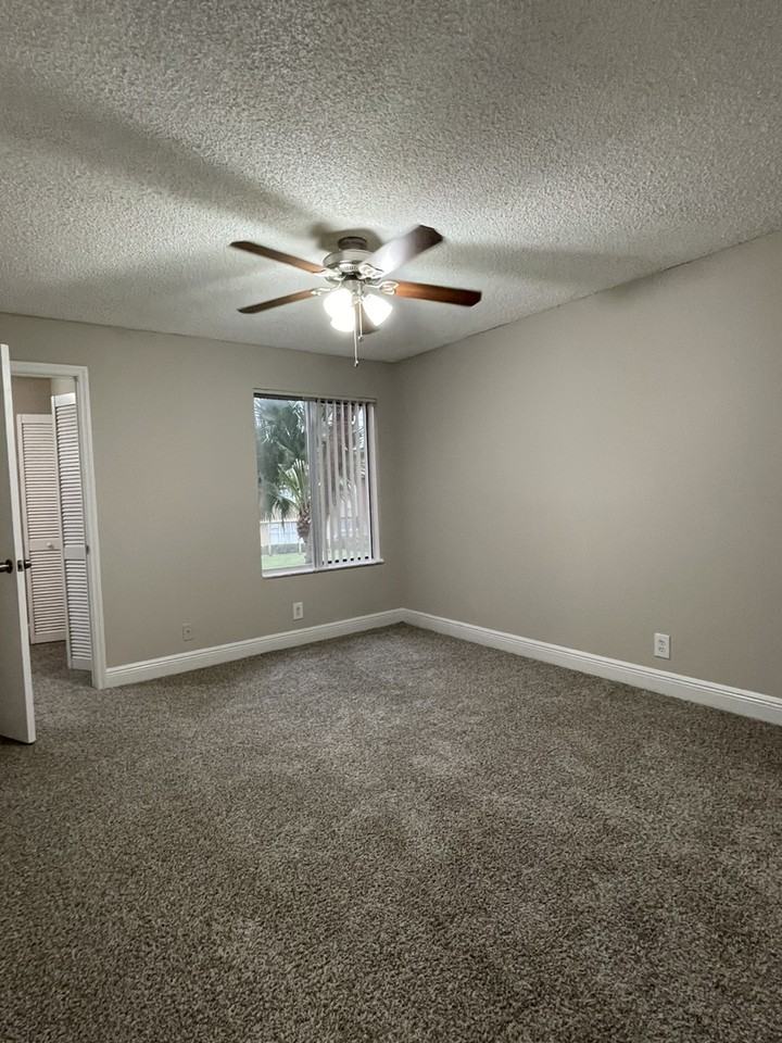 642 Siesta Key Circle #2824 - Photo 3 of 20