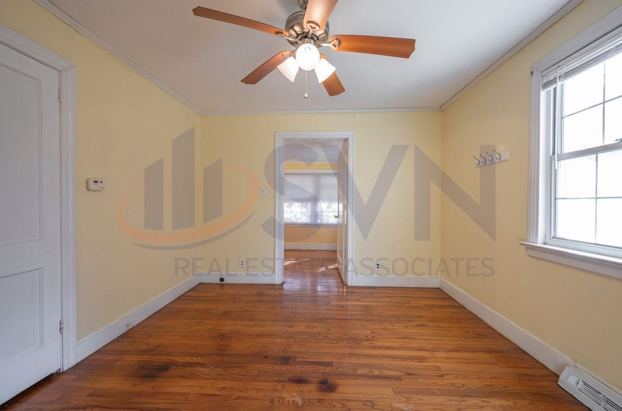 102 E Murray Ave - Photo 3 of 14