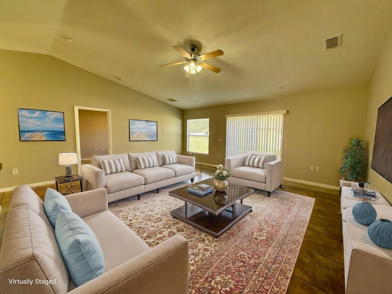 442 Flamingo Ct - Photo 2 of 18