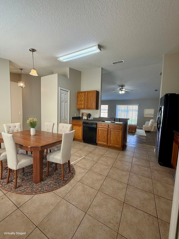 442 Flamingo Ct - Photo 7 of 18