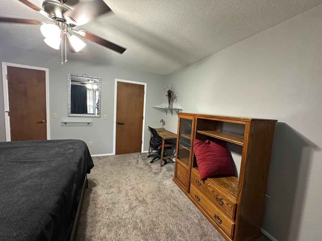 809 Knights Ct - Photo 6 of 23