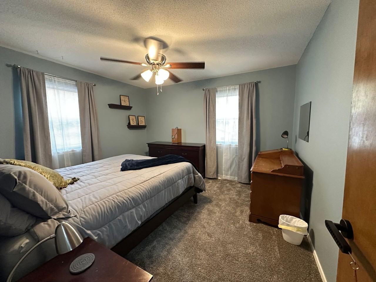 809 Knights Ct - Photo 7 of 23