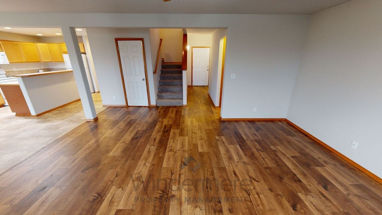 3710 W 19th Ct - Photo 4 of 32