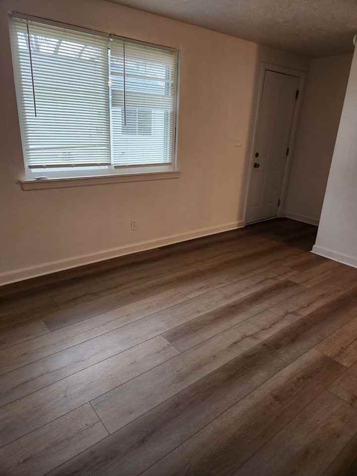 2226 Mayflower Mnr - Photo 3 of 12