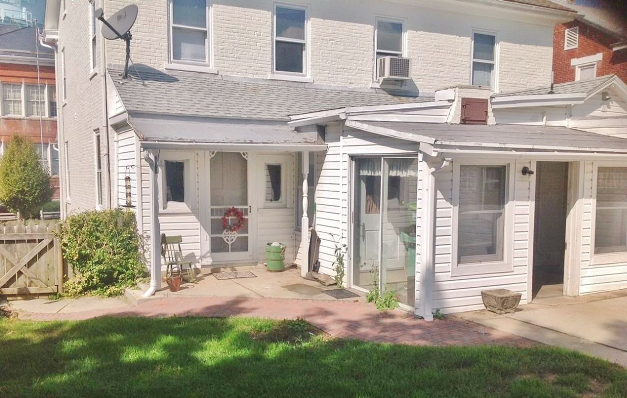 49 E King St - Photo 2 of 50