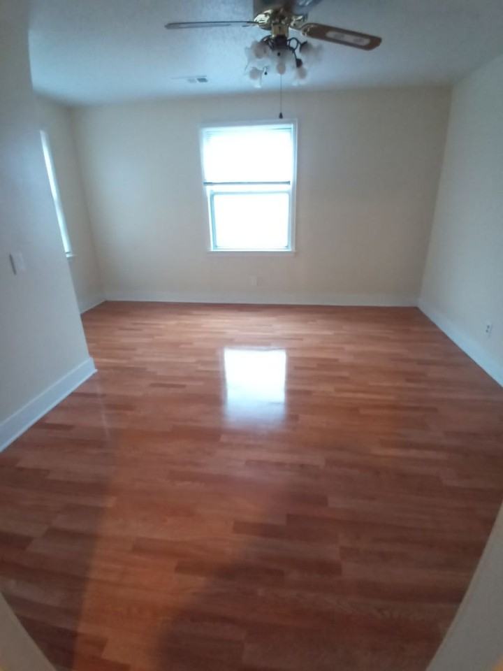 1600 N Olive St - Photo 6 of 9