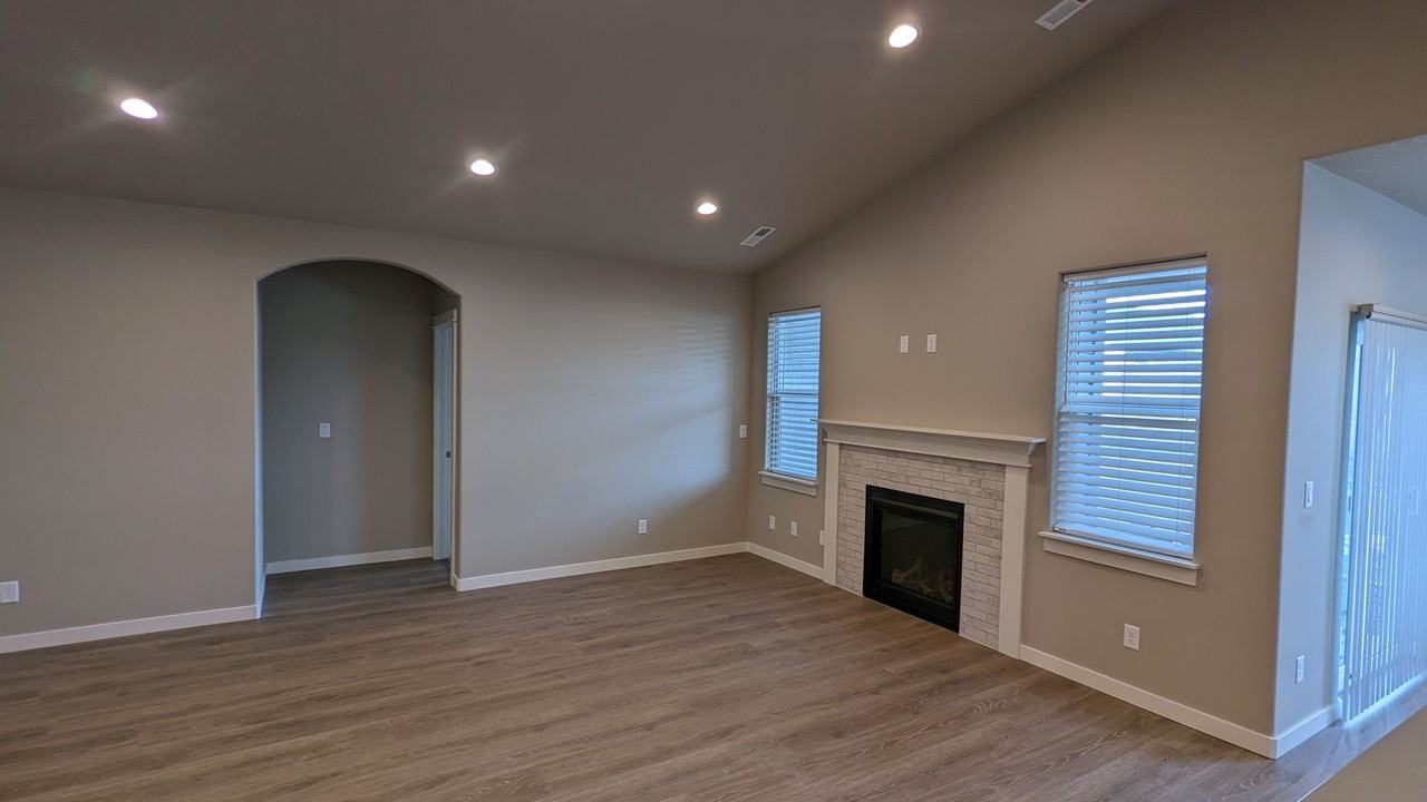 3794 N Peyton Ln - Photo 4 of 18