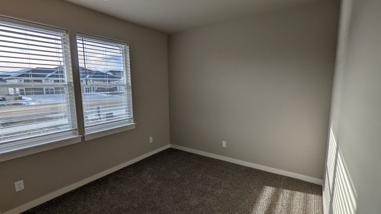 3794 N Peyton Ln - Photo 7 of 18