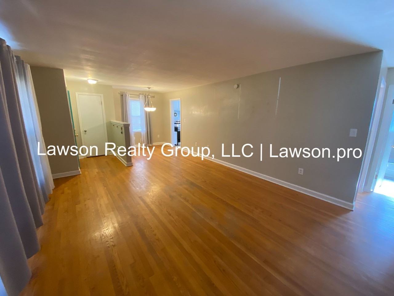 2746 Tillett Rd Sw - Photo 5 of 48