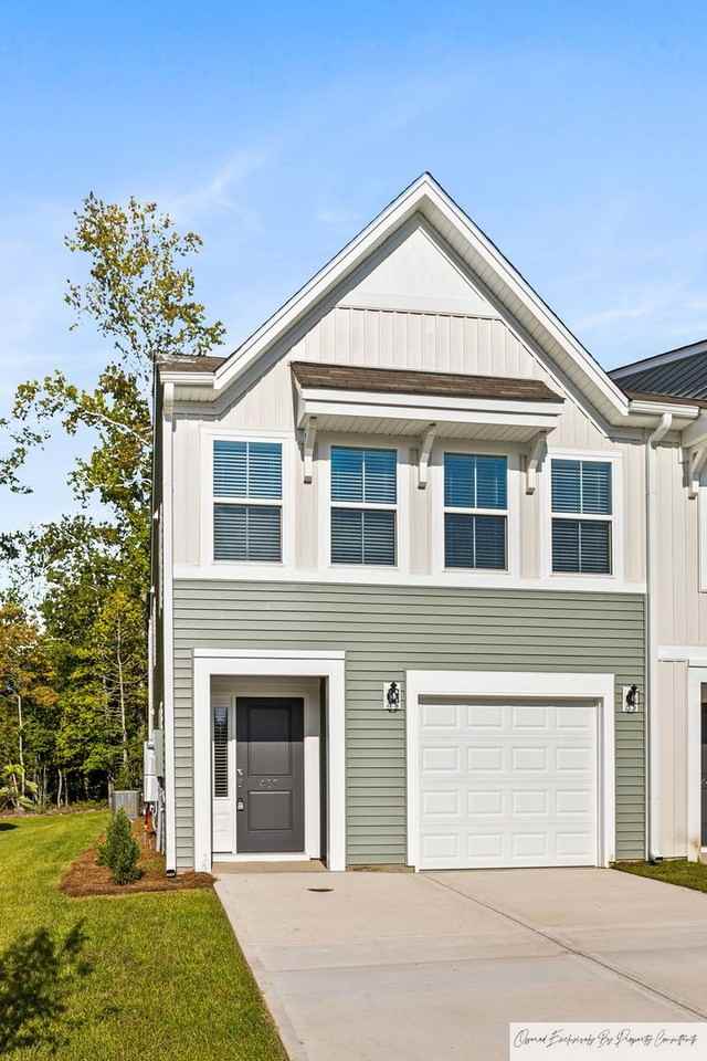 437 Pepperbush Lane - Photo 2 of 27